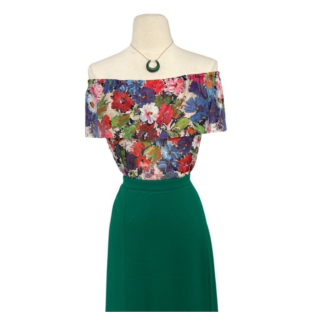 Vibrant Vintage 70s Flower Power Ruffle Could Shoulder Flouncy Floral Print Top - Picture 3 of 10